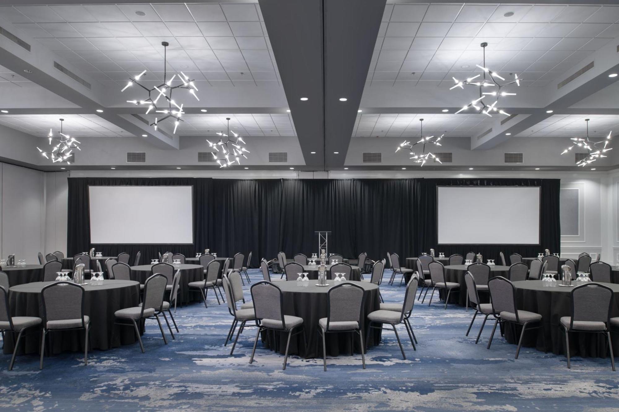 Sheraton Framingham Hotel & Conference Center Екстер'єр фото