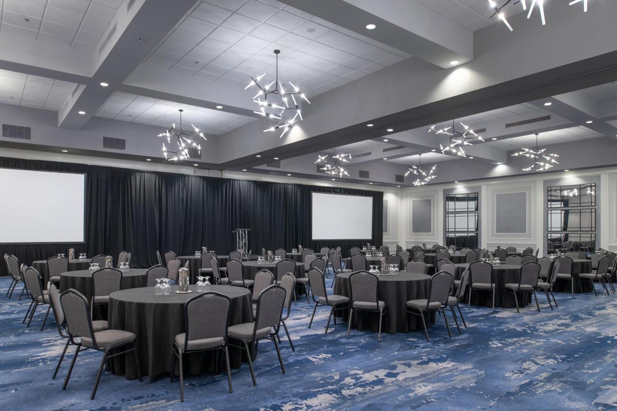 Sheraton Framingham Hotel & Conference Center Екстер'єр фото