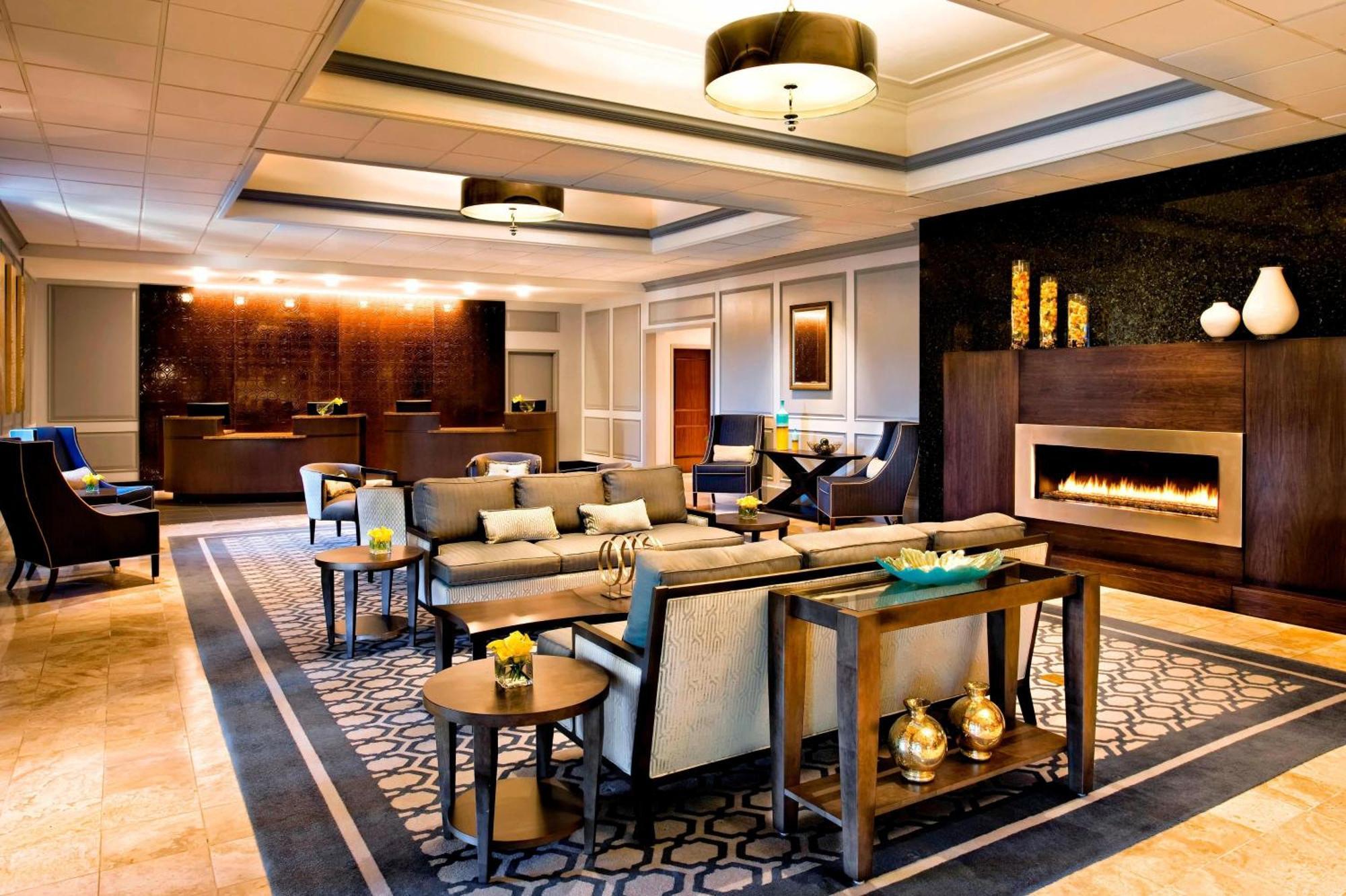 Sheraton Framingham Hotel & Conference Center Екстер'єр фото