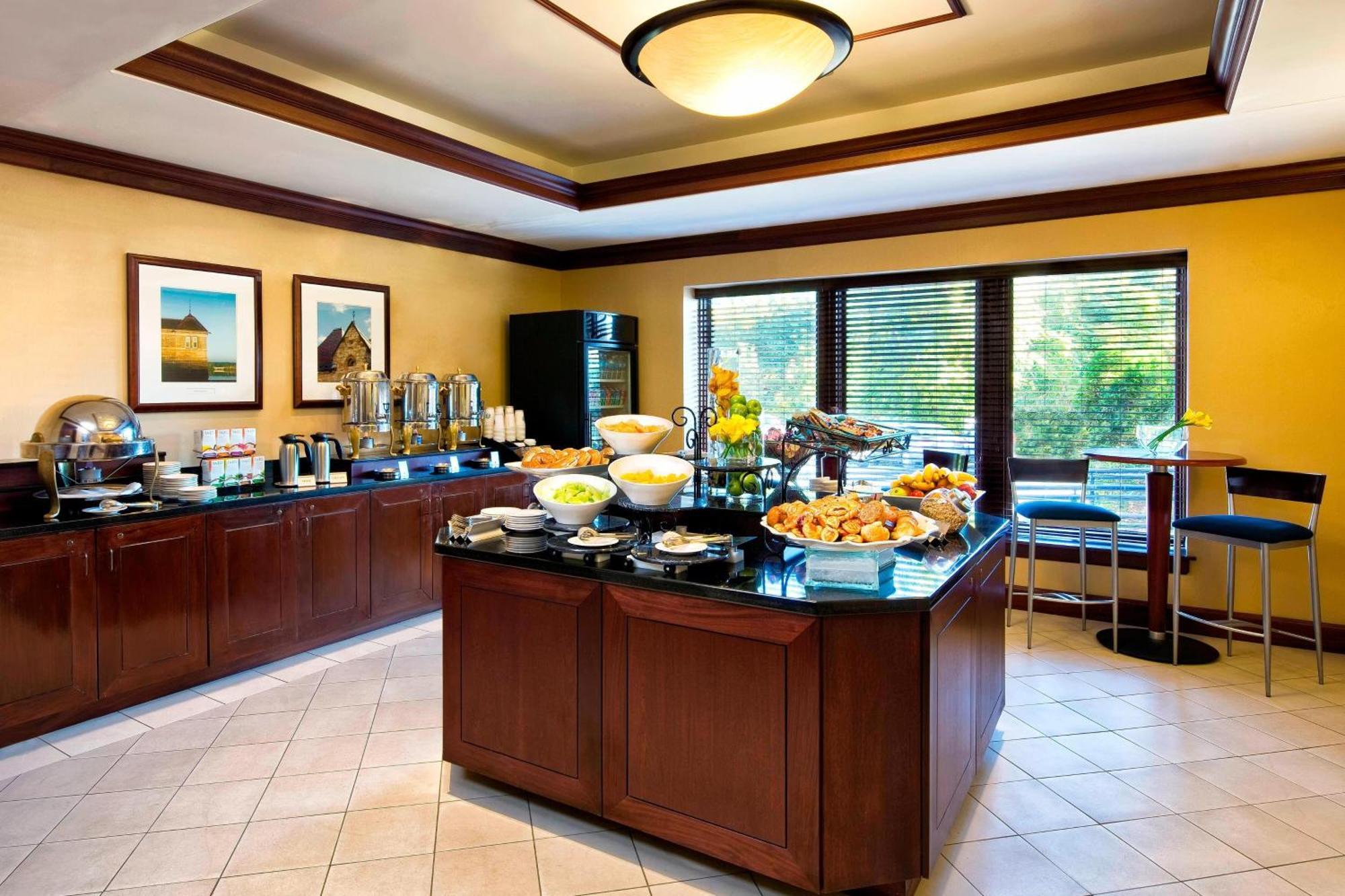Sheraton Framingham Hotel & Conference Center Екстер'єр фото