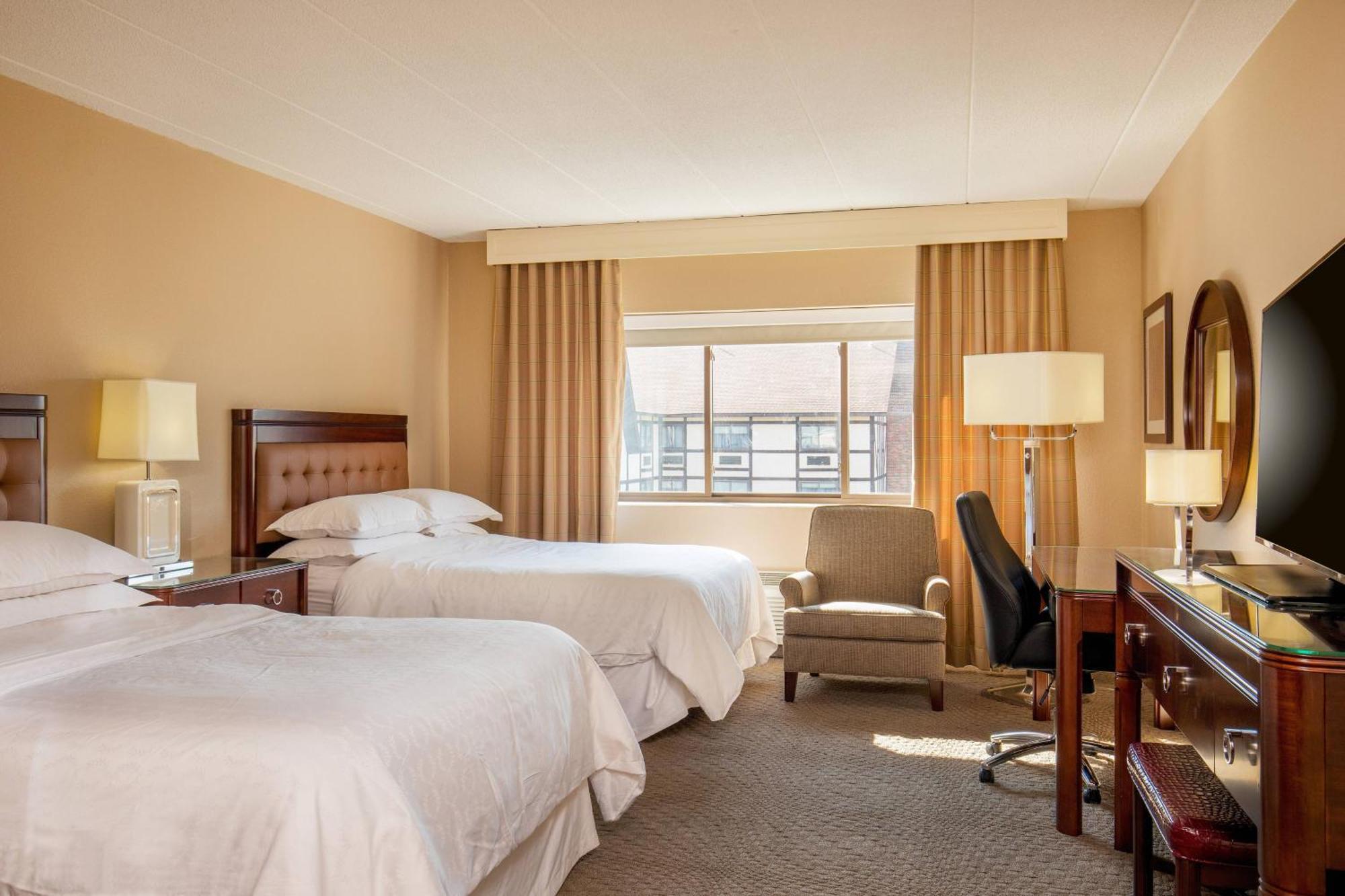 Sheraton Framingham Hotel & Conference Center Екстер'єр фото